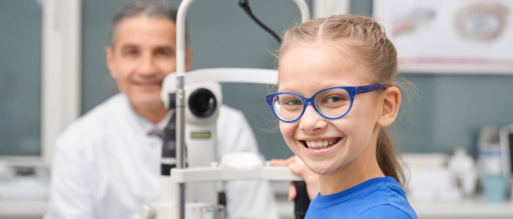 exam-child-smiling-green-blue-ext-lic-1-1024x437-1